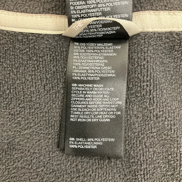 The North Face Fleece Jacket - Size S - Picture 11 of 11